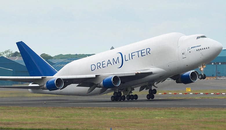 Boeing_747-400LCF_Dreamlifter