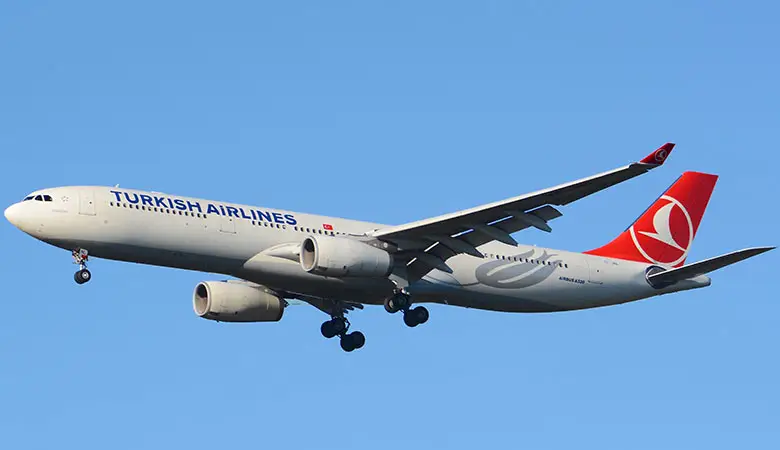 Turkish_Airlines,_Airbus_A330-300_TC-JNL_NRT_(23708073592)