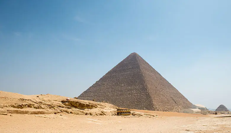 Pyramid-of-Khufu-weight