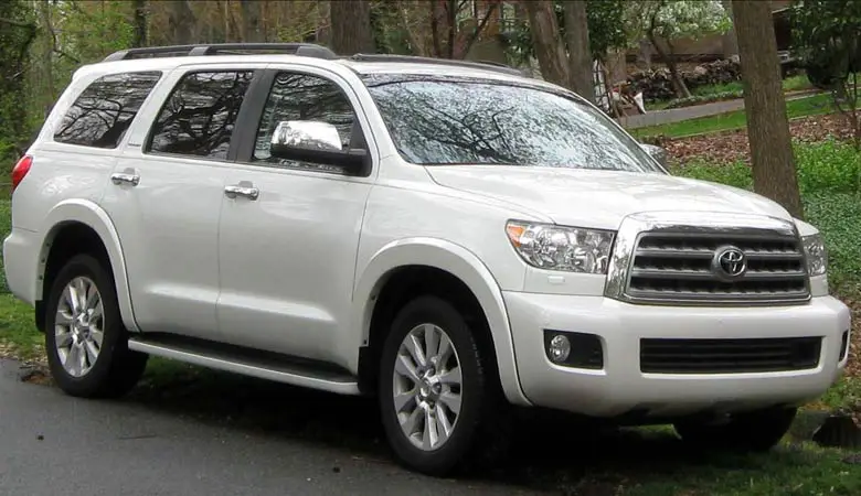 Toyota-Sequoia-heavy-SUV