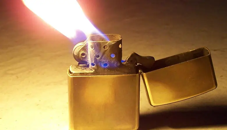 Brass-Zippo-Lighter-heavy-tiny-item