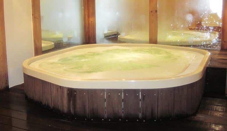 water-in-hot-tub-3-tons