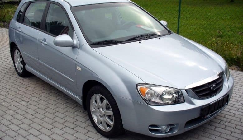 2004 Kia Cerato Hatchback