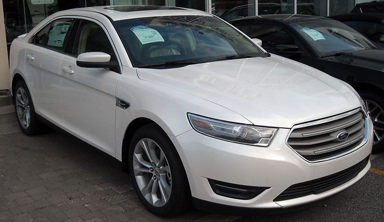 2013 Ford Taurus 2 tons