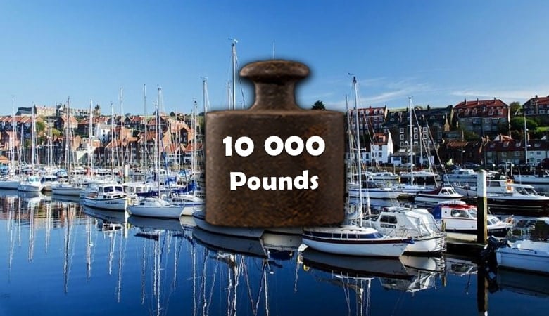Boats That Weigh Around 10000 Pounds